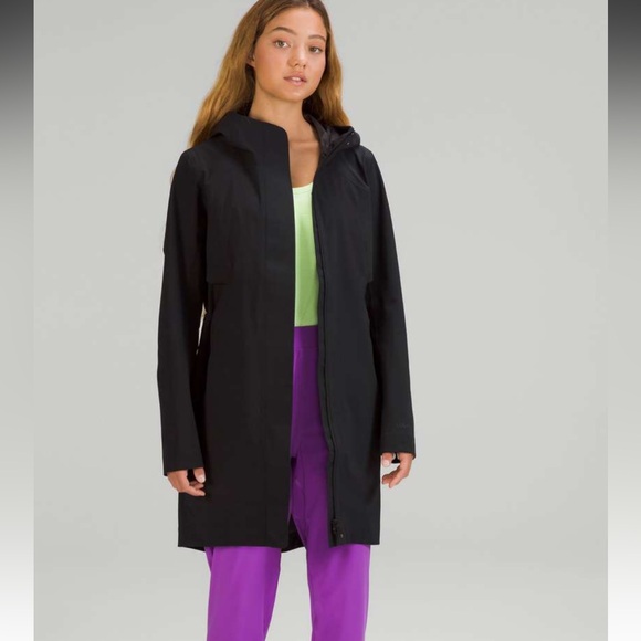 Jackets & Blazers - Lululemon $248 Rain Rebel Stretch Jacket Black NWT 10